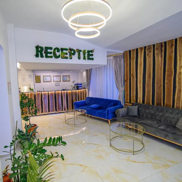 Hotel Proton，位于尼普顿的酒店