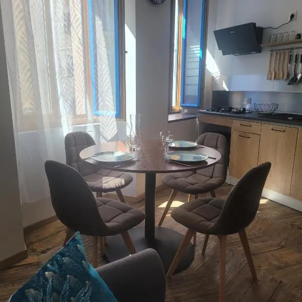 Appartement au cœur de ville，位于埃姆布能的酒店