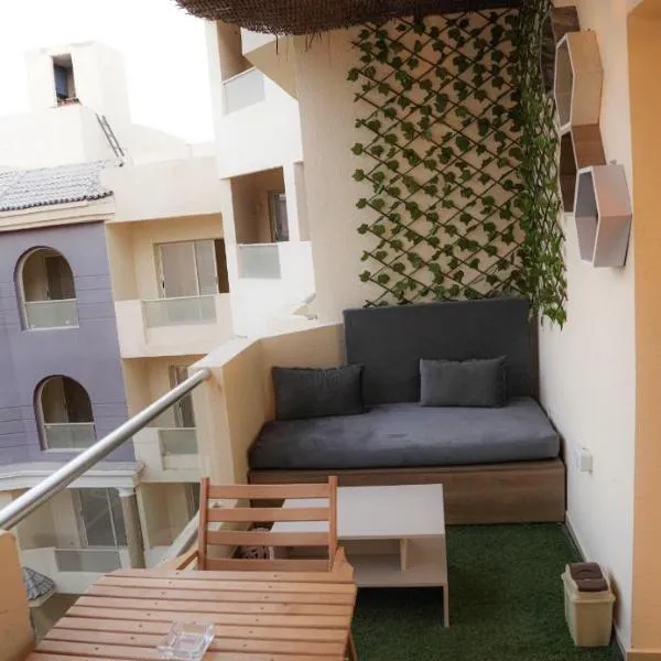 Binishty hurghada apartment，位于赫尔格达的酒店