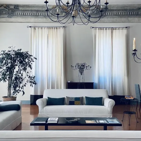 帕拉索皮克洛蜜妮酒店，位于奥维多的酒店