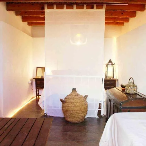 El Aljibe Suite Rural，位于Las Hoyas del Barranco的酒店