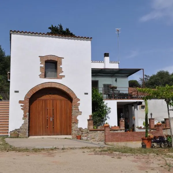 Acogedor apartamento en entorno rural，位于La Batlloria的酒店