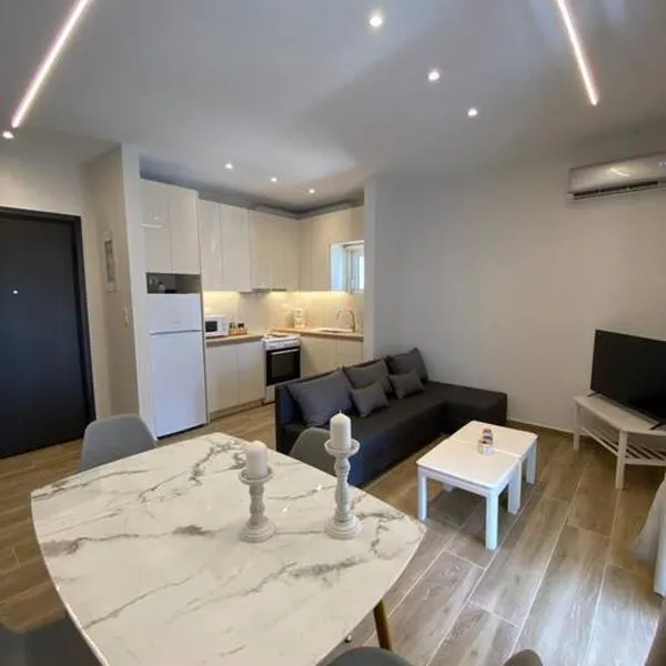 Sea Through Apartment Anavissos，位于阿纳维索斯的酒店