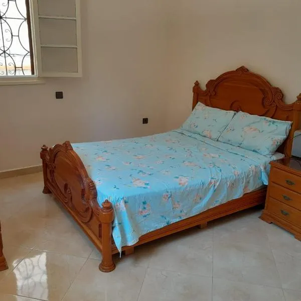 appartement Lazrak，位于丹吉尔的酒店