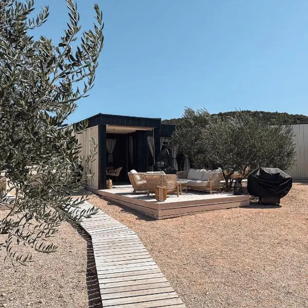 The Beach Villa 4 - Tisno - Murter - Chorvatsko，位于迪斯诺的酒店