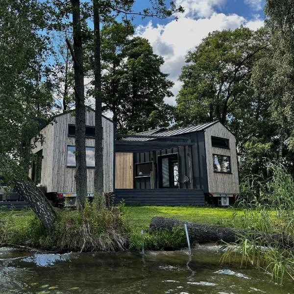Tiny House - Osada Wilkasy，位于吉日茨科的酒店