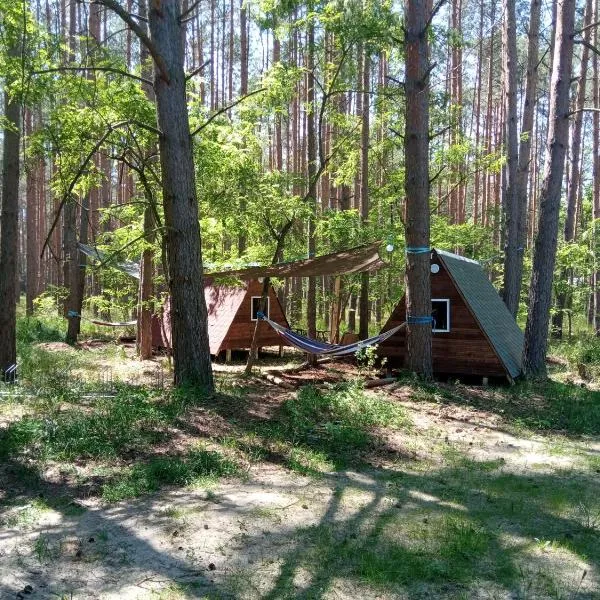 Abenteuercamp Schaeferhof Hütten oder Stellplatz für kleinen Camper oder Zelt，位于Drachhausen的酒店