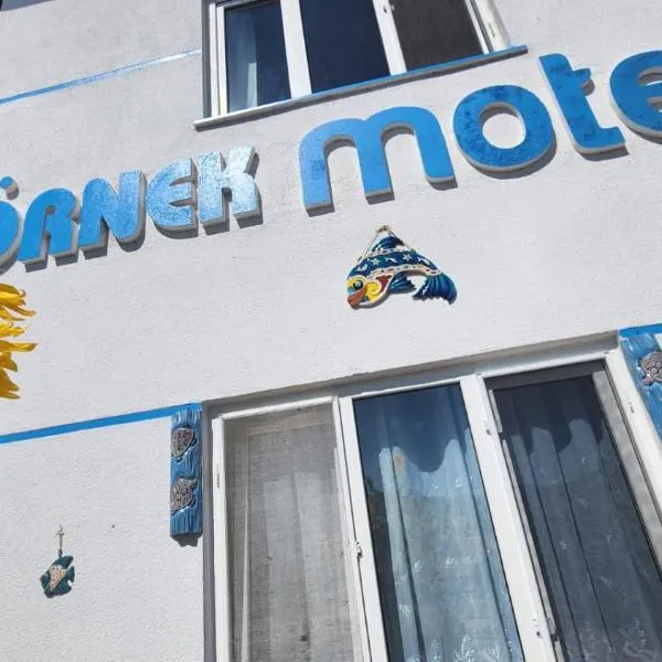 ÖRNEK MOTEL，位于Dereköy的酒店