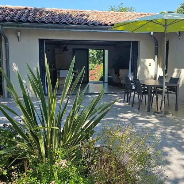 Les Oliviers gîte grand confort au calme，位于巴拉聚克的酒店