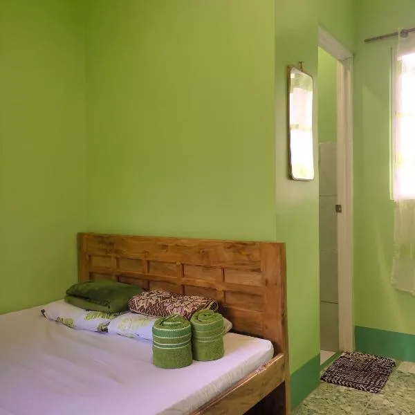 BARRIL GREEN HOMESTAY，位于Batuan的酒店