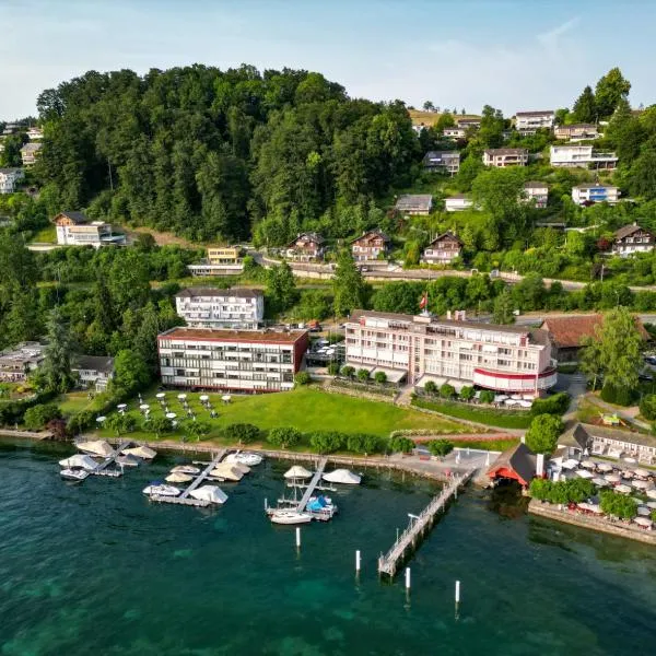 HERMITAGE Lake Lucerne - Beach Club & Lifestyle Hotel，位于瑞吉卡尔巴德的酒店