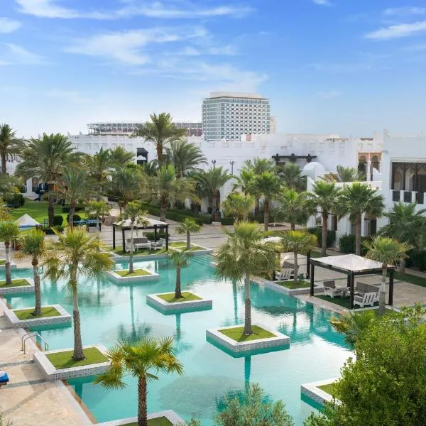 Sharq Village & Spa, a Ritz-Carlton Hotel，位于多哈的酒店