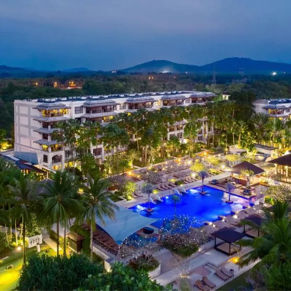迈考海滩万豪酒店- 普吉岛，位于Ban Chiang Mai的酒店