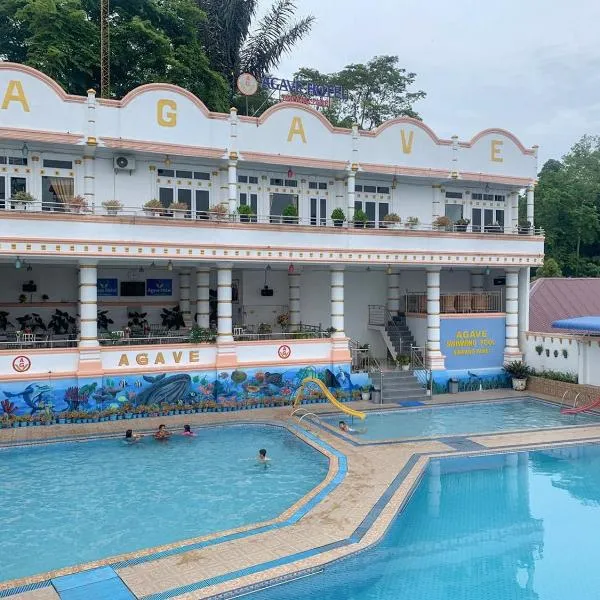 RedDoorz at Agave Hotel Pematangsiantar，位于Padangsidamanik的酒店