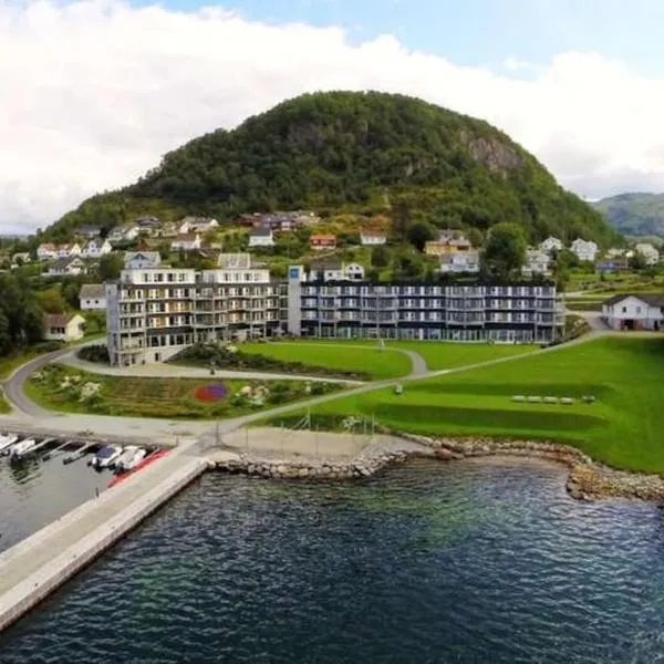 Nær Prekestolen(Pulpitrock)Trolltunga og Gullingen，位于Hjelmeland的酒店