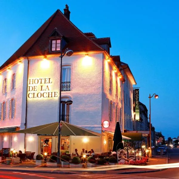 Hôtel de La Cloche，位于Parcey的酒店