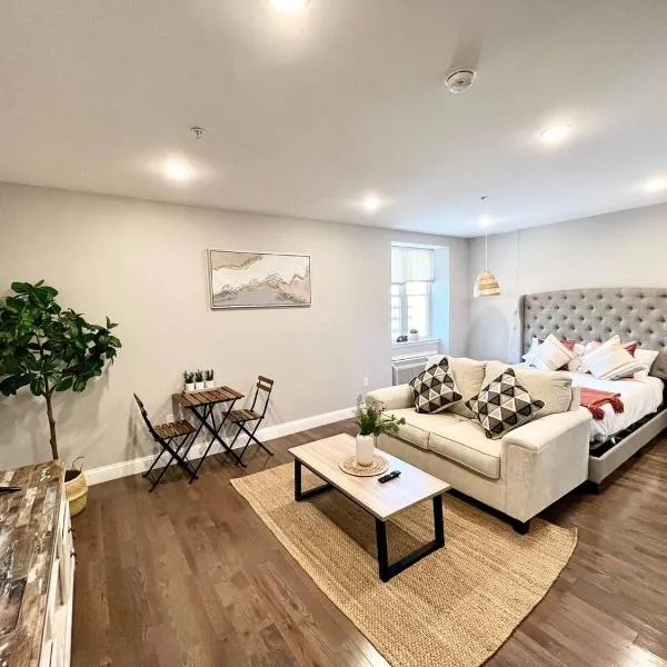 302 Comfy Cabin 1BD with city view in Center city，位于费城的酒店