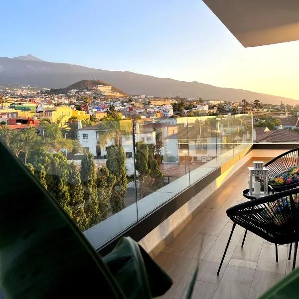 Lujoso Apartamento completo, Piscina, Terraza con vistas al Teide，位于拉克鲁斯的酒店