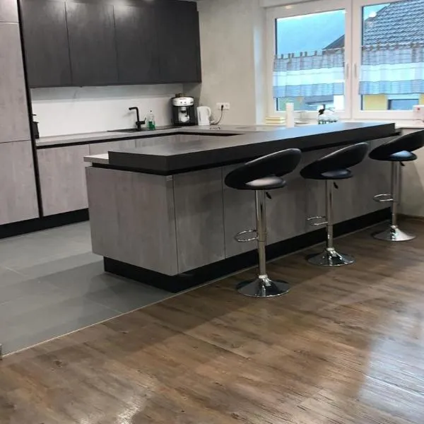 Müller´s Talblick，位于Deggingen的酒店