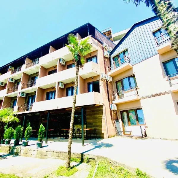 Aparthotel costa，位于马钦加里的酒店