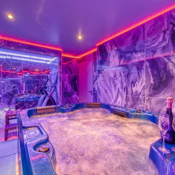 Love Room Attitude，位于格勒诺布尔的酒店