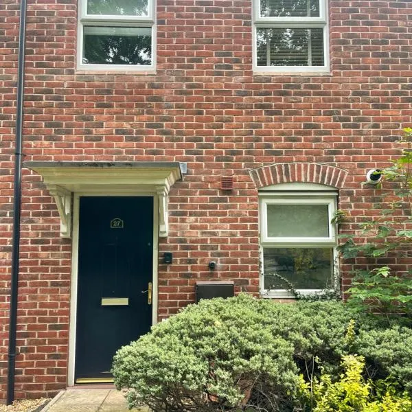 Family home close to Shrewsbury Town centre，位于什鲁斯伯里的酒店