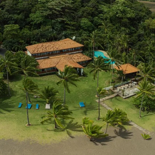 Hotel Playa Cambutal，位于Pedregal的酒店