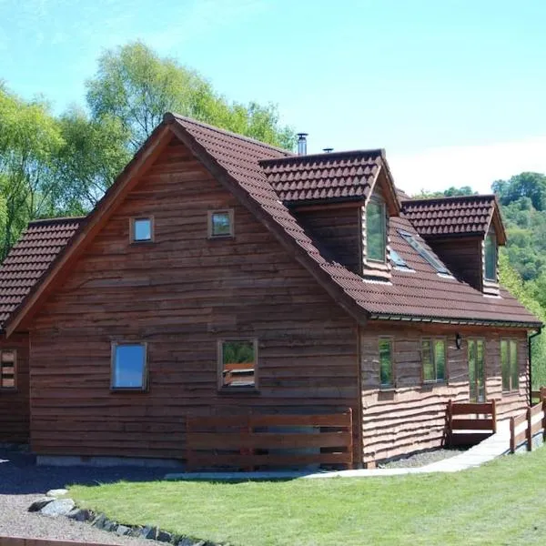 The Neuk Achmore Plockton，位于斯特罗姆费里的酒店