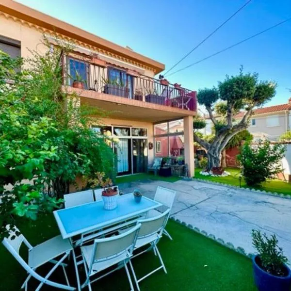 Appartement St Laurent，位于萨朗科的圣洛朗的酒店