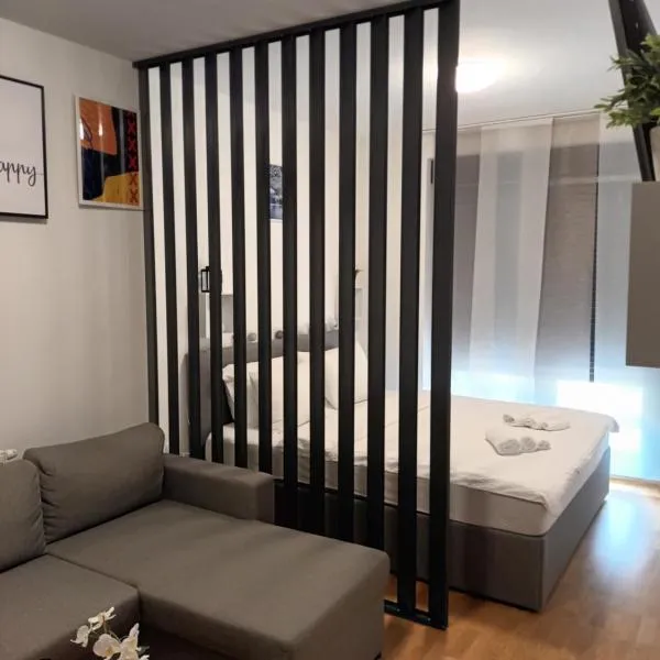 Gajeva Rooms - Stockholm apartment SELF CHECK-IN，位于维罗维蒂察的酒店