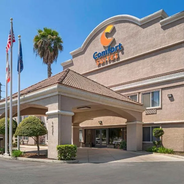 Comfort Suites Tulare, World Ag Expo，位于Corcoran的酒店