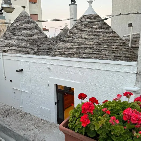 Trullo Alfieri - Relax e Garden，位于阿尔贝罗贝洛的酒店