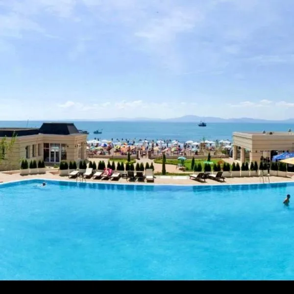 Studio Festa Pomorie，位于帕莫瑞的酒店