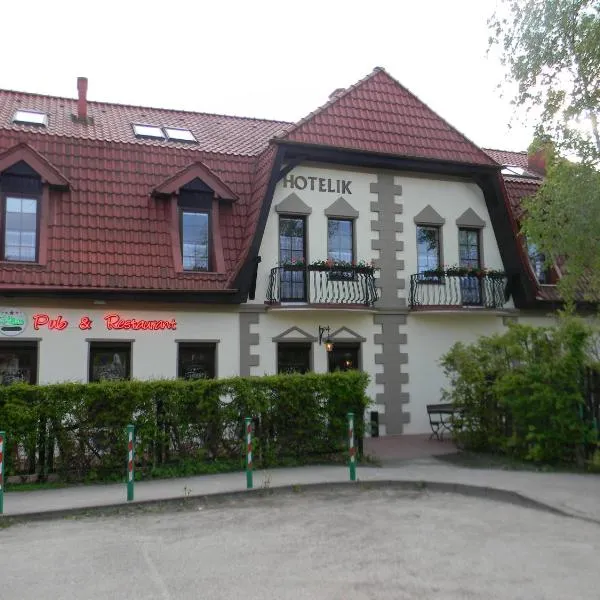 Prohibicja Peter's Pub，位于Nowy Most的酒店