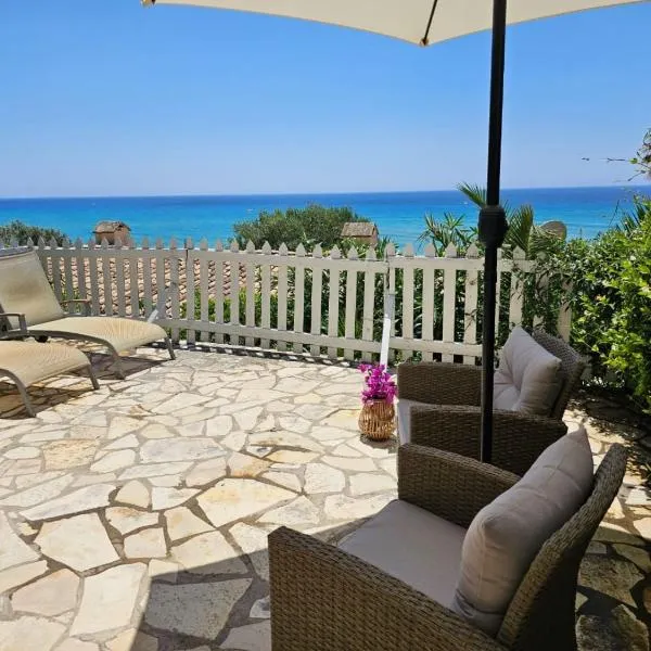 Corfu Glyfada Beach Apartment 22，位于格利法达的酒店