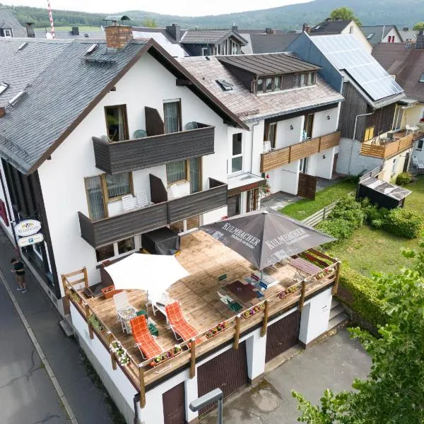 Landhotel Jägerhof，位于比绍夫斯格林的酒店