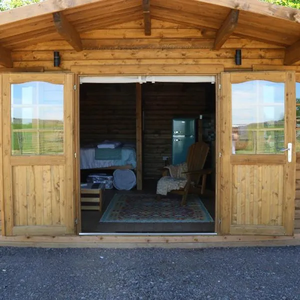 Knapp Farm Glamping Lodge 1，位于谢伯恩的酒店