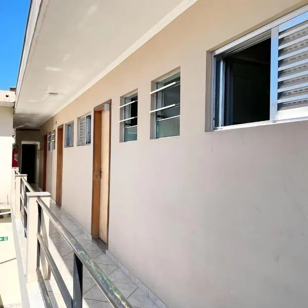 HOSPEDARIA PLAZA Hotel，位于圣安德雷的酒店