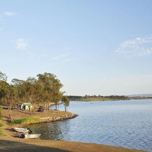 NRMA Lake Somerset Holiday Park，位于Toogoolawah的酒店