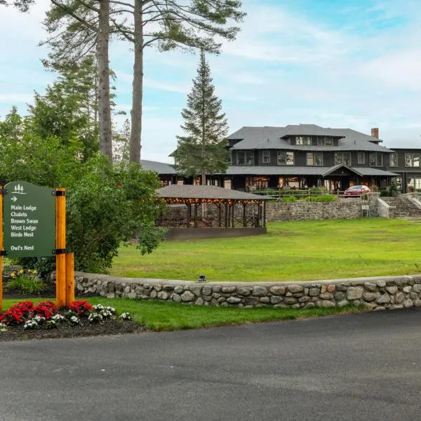 Lodge at Schroon Lake，位于North Creek的酒店