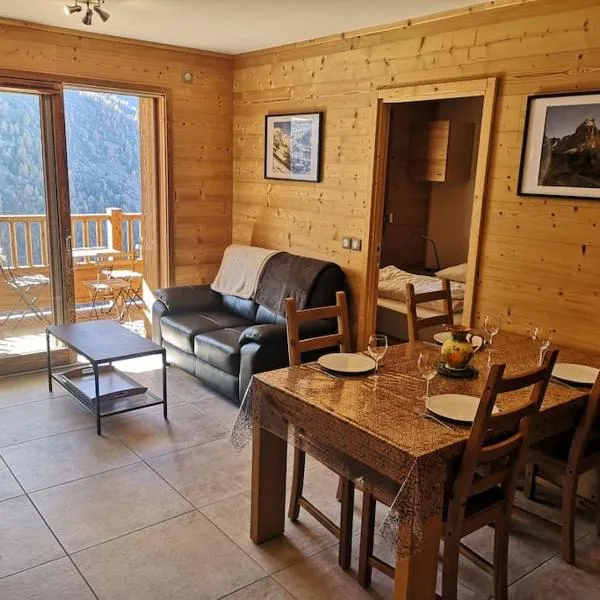 Bel appartement 4 * + Parking couvert, Résidence Belvédère，位于瓦尔梅尼耶的酒店
