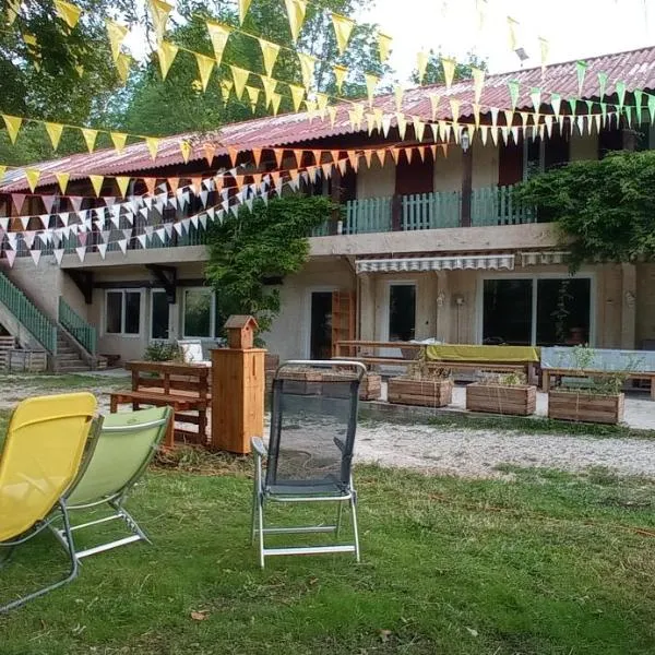 Gîte de Montagne Salle de Fête Thorenc，位于Andon的酒店