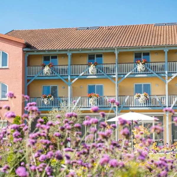 JUFA Hotel Vulkanland，位于Sankt Peter am Ottersbach的酒店