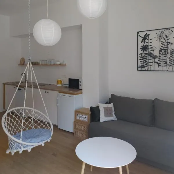 Studio apartman Bura，位于Kukuljanovo的酒店