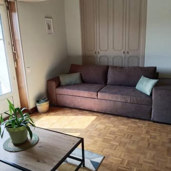 Appartement chez LISA，位于Prez-sur-Marne的酒店