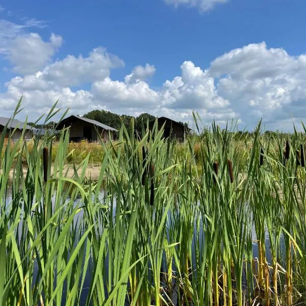 Camping De Heerlijkheid Vorenseinde，位于Rucphen的酒店