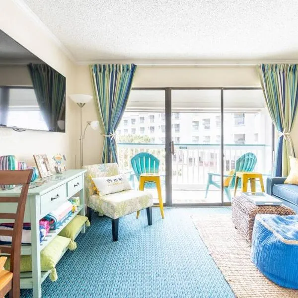 GypSEA Blu Beach Condo Steps to the Beach，位于加尔维斯敦的酒店