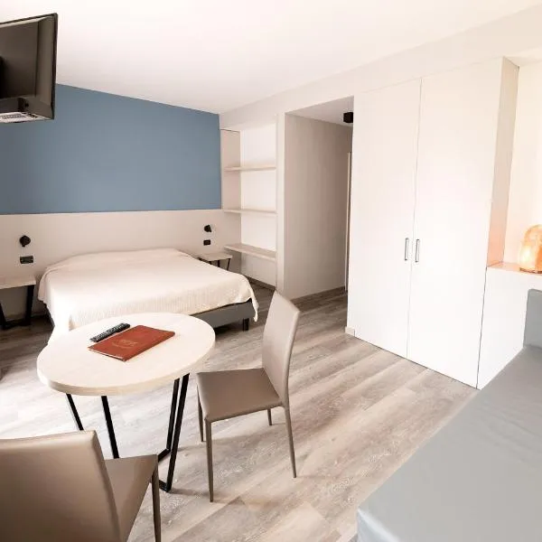 Hotel Posta，位于科马诺泰梅的酒店