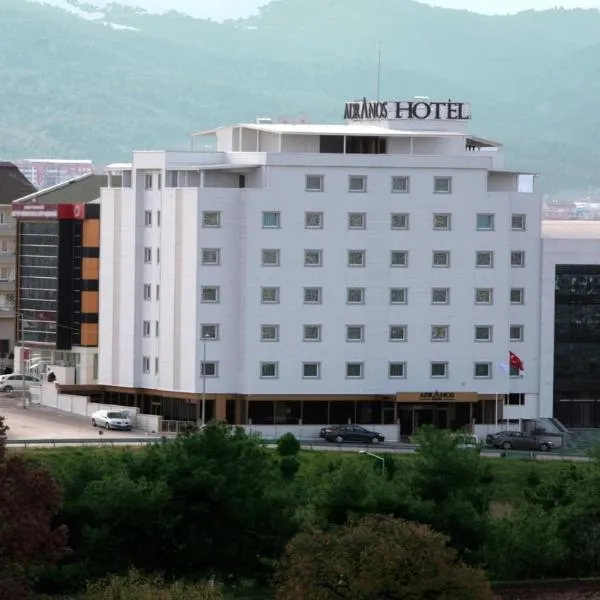 阿德拉诺斯酒店，位于Gölyazı的酒店
