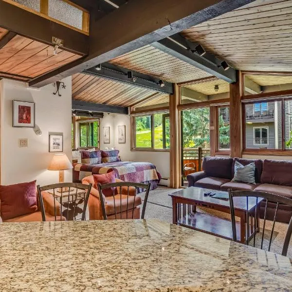 Laurelwood Condominiums 413，位于斯诺马斯村的酒店